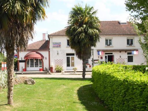 Auberge De Lamagistère Exteriér fotografie